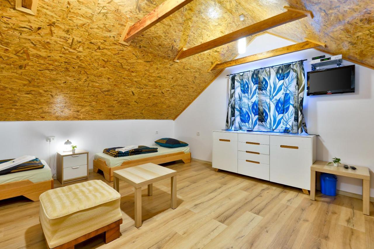 Jungle House With Private Pool And Hot Tub Villa Szentivánzelina Kültér fotó